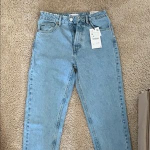 BNWT Zara High Waisted Mom Jeans